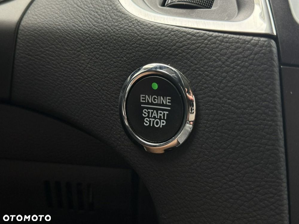 Ford S-Max 2.0 EcoBlue Titanium - 22
