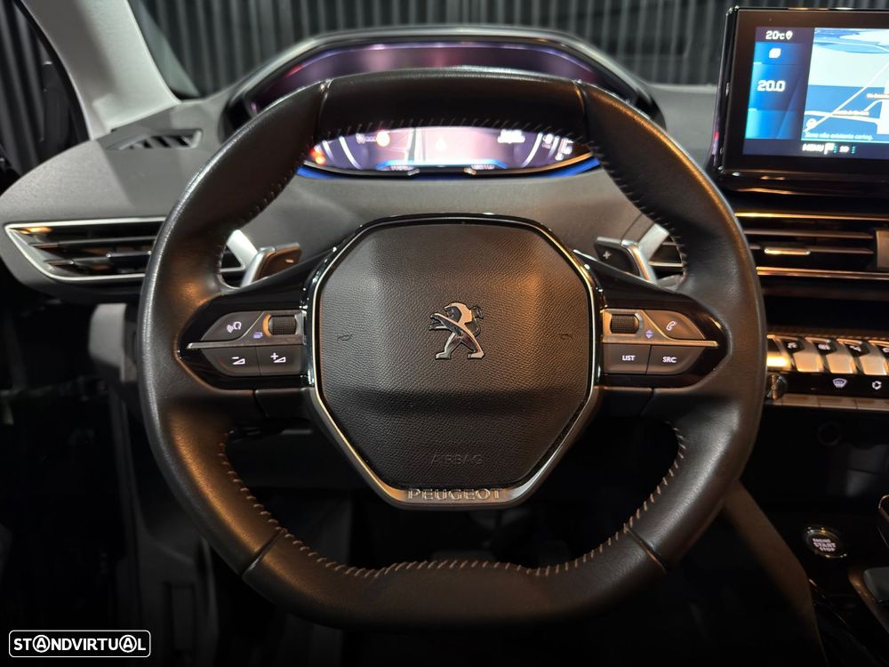 Peugeot 3008 1.2 PureTech Allure EAT8 - 17