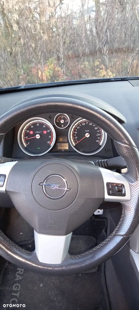 Opel Astra 1.6 Enjoy Easytronic - 12