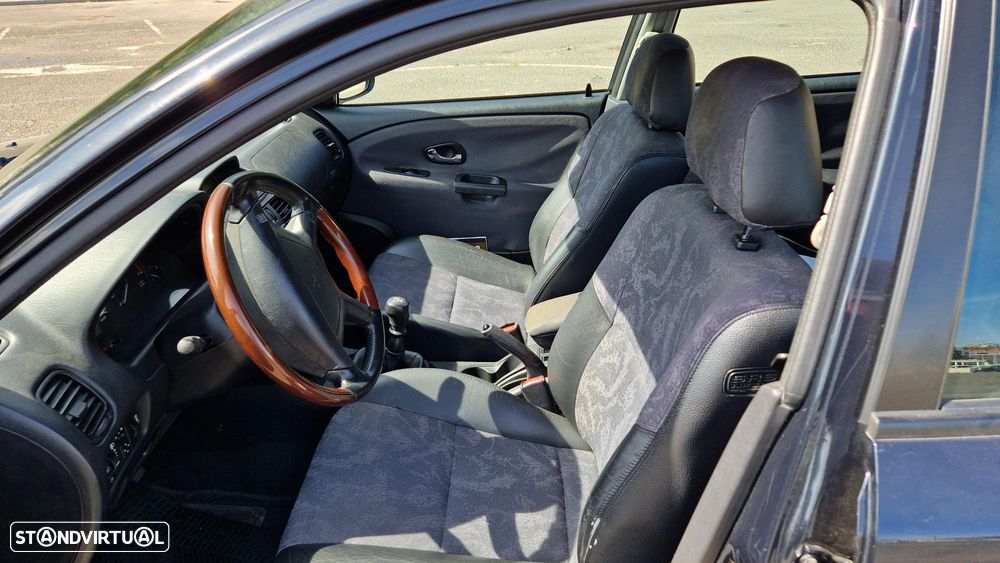 Mitsubishi Carisma SD 1.9 TD Elegance - 8