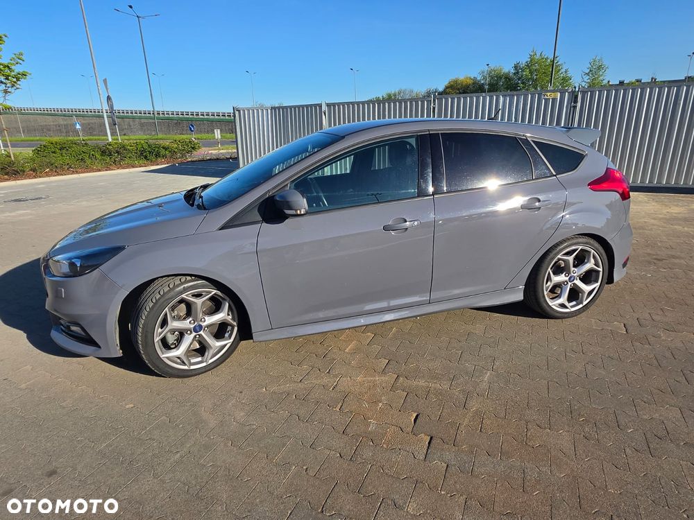 Ford Focus 2.0 TDCi ST - 1