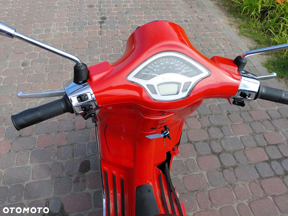 Vespa Primavera - 9