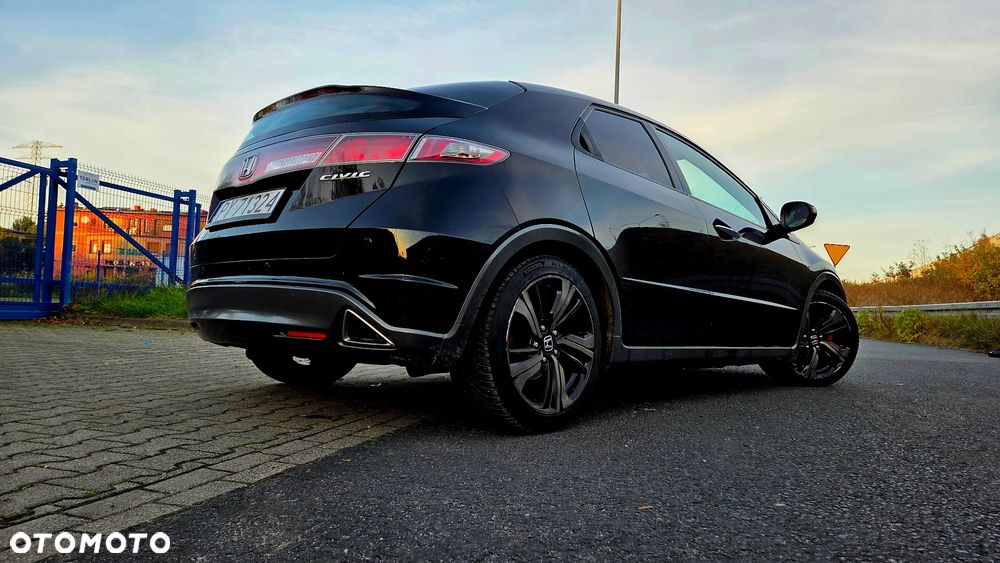 Honda Civic 1.8i-VTEC Comfort - 3