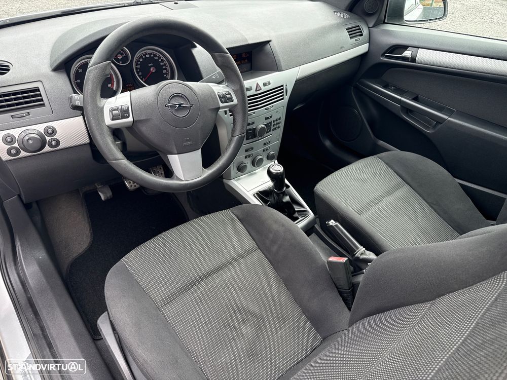 Opel Astra GTC 1.3 CDTI - 7