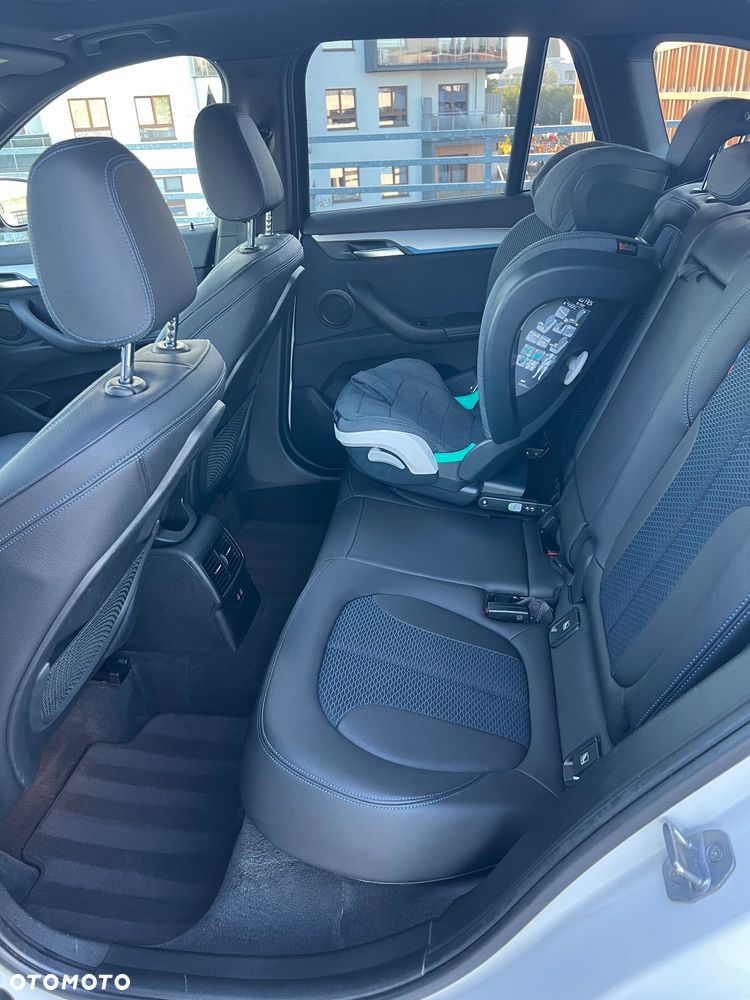 BMW X1 sDrive18d M Sport - 15