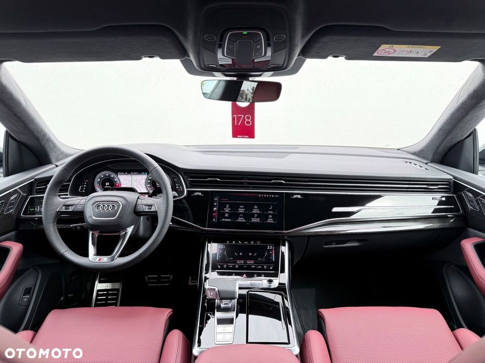 Audi SQ8 - 22