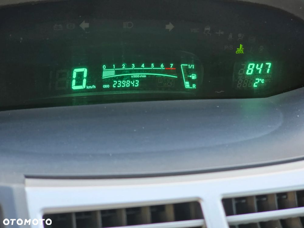 Toyota Yaris 1.0 Luna A/C - 22