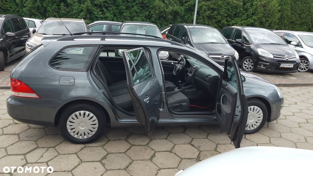 Volkswagen Golf Variant 1.6 Highline - 6