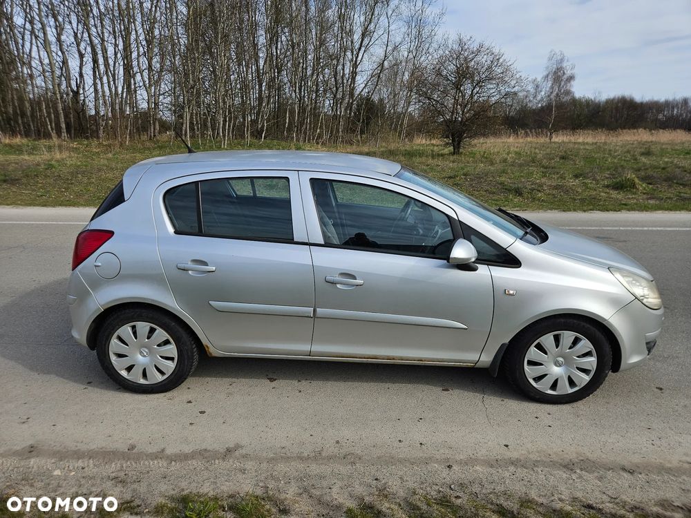 Opel Corsa 1.2 16V Enjoy - 6