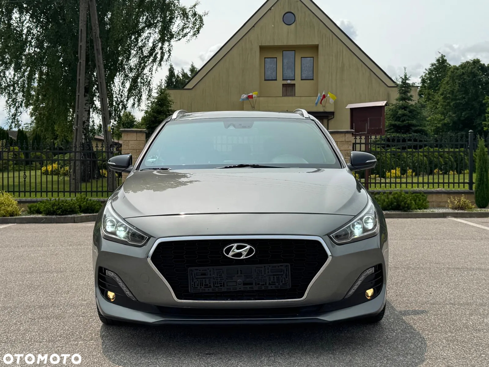 Hyundai i30 Fastback 1.4 T-GDI GPF Premium DCT - 9