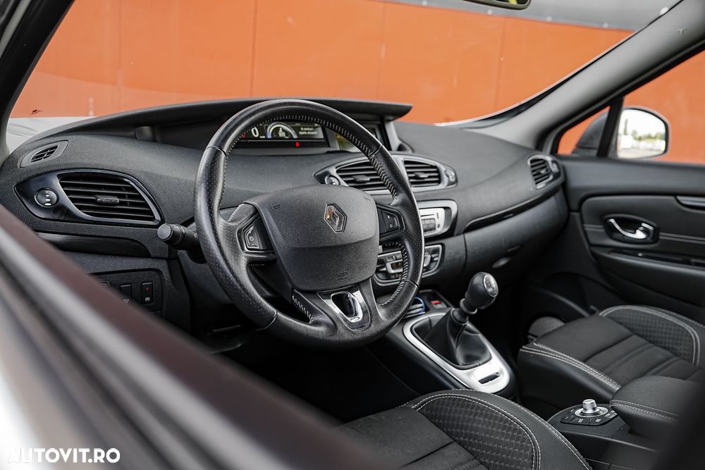Renault Scenic ENERGY TCe 115 Bose Edition - 19