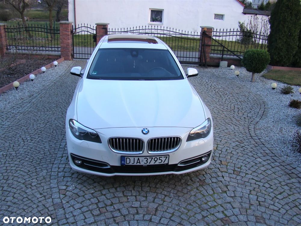 BMW Seria 5 525d xDrive Sport-Aut Modern Line - 3