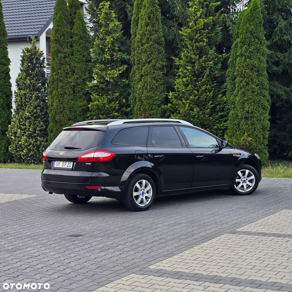 Ford Mondeo 2.0 TDCi Titanium - 16