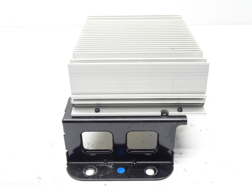 WZMACNIACZ RADIA RADIOWY 96370-2S301 HYUNDAI IX35 - 2