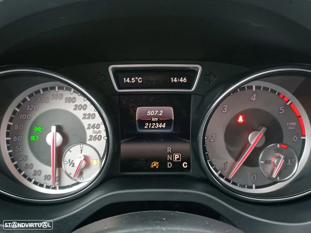 Mercedes-Benz CLA 220 d Shooting Brake AMG Line Aut. - 8