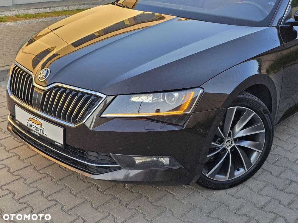 Skoda Superb 2.0 TDI 4x4 L&K DSG - 5