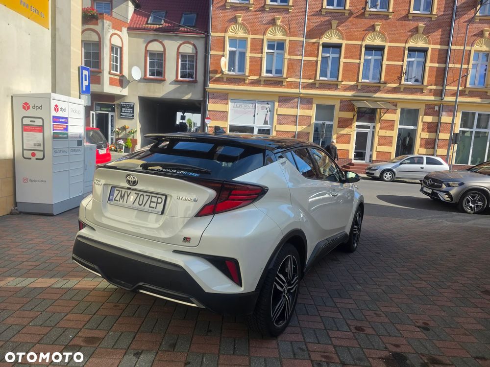 Toyota C-Hr 2021 photo 2