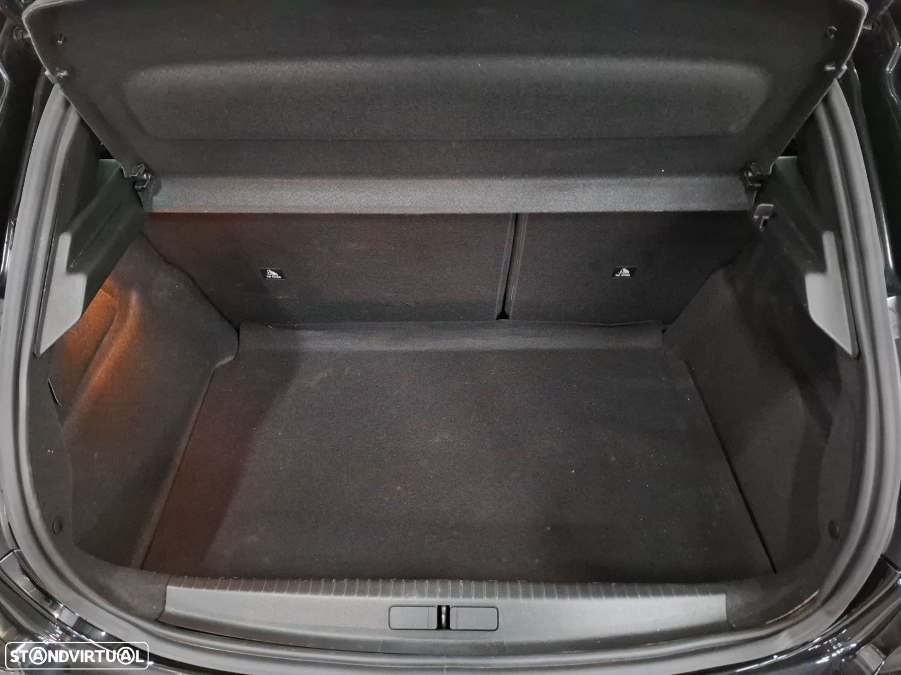Peugeot 208 1.2 PureTech Active - 7