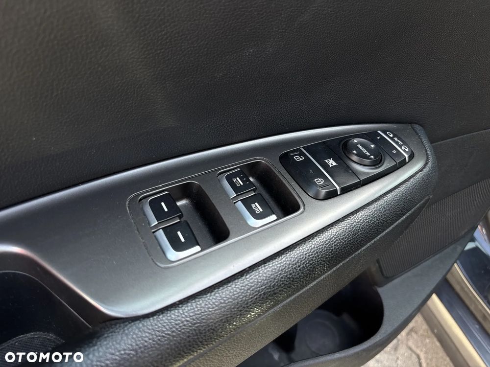 Kia Optima 1.6 T-GDI M DCT - 24