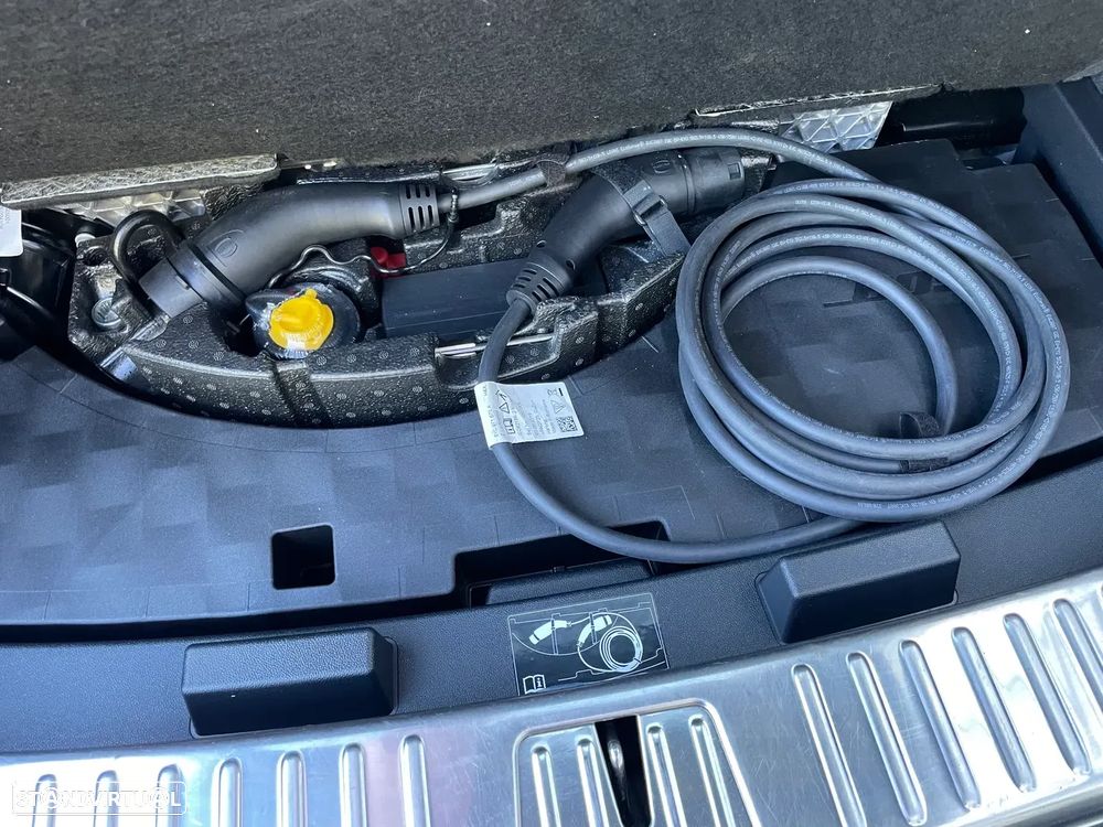 Porsche Cayenne Coupé E-Hybrid - 46