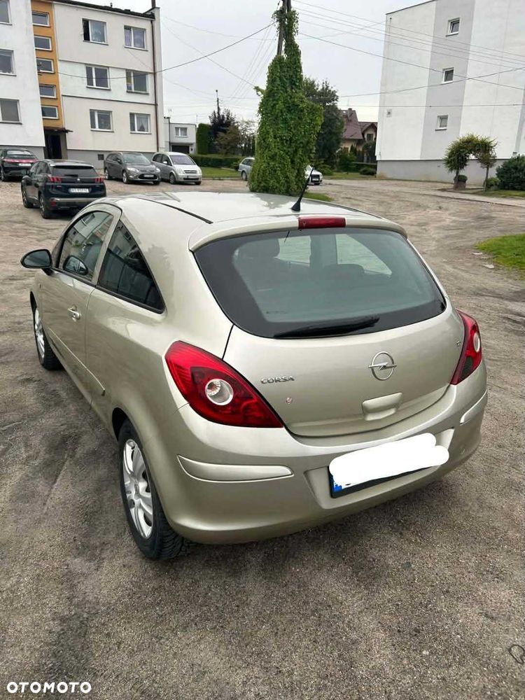 Opel Corsa - 3
