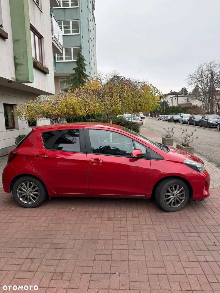 Toyota Yaris 1.33 Premium EU6 - 7
