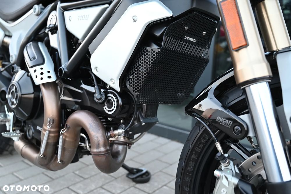 Ducati Scrambler - 15