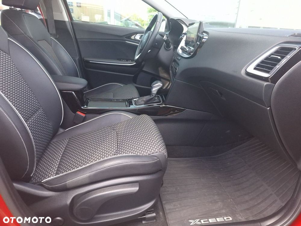 Kia XCeed 1.5 T-GDI Business Line DCT - 28