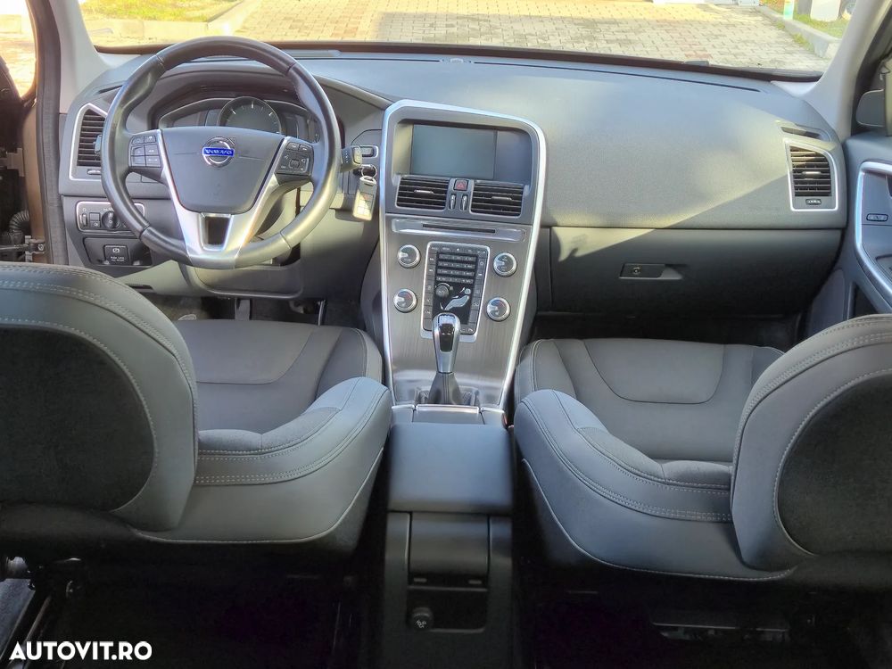 Volvo XC 60 D4 Summum - 5