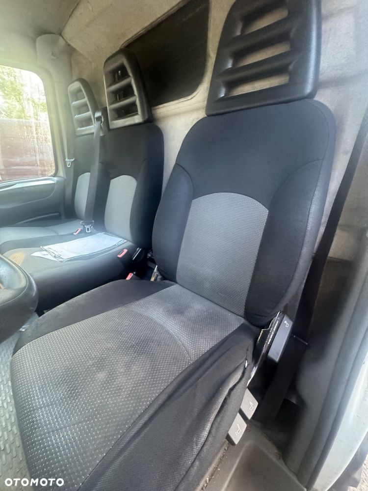 Iveco 35C15 - 11