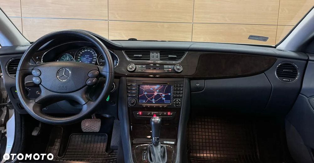 Mercedes-Benz CLS - 12