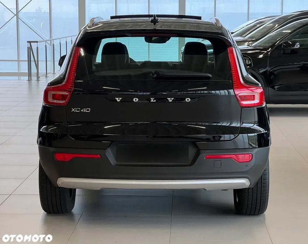 Volvo XC 40 D4 AWD Geartronic Inscription - 5