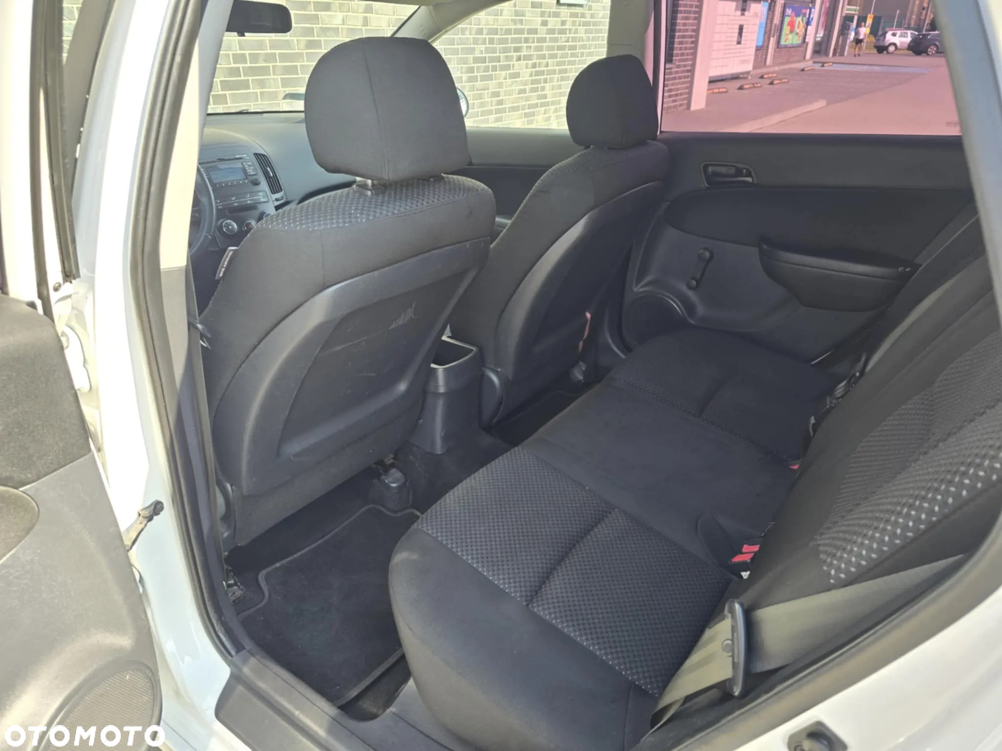 Hyundai i30 1.4 White Edition - 25
