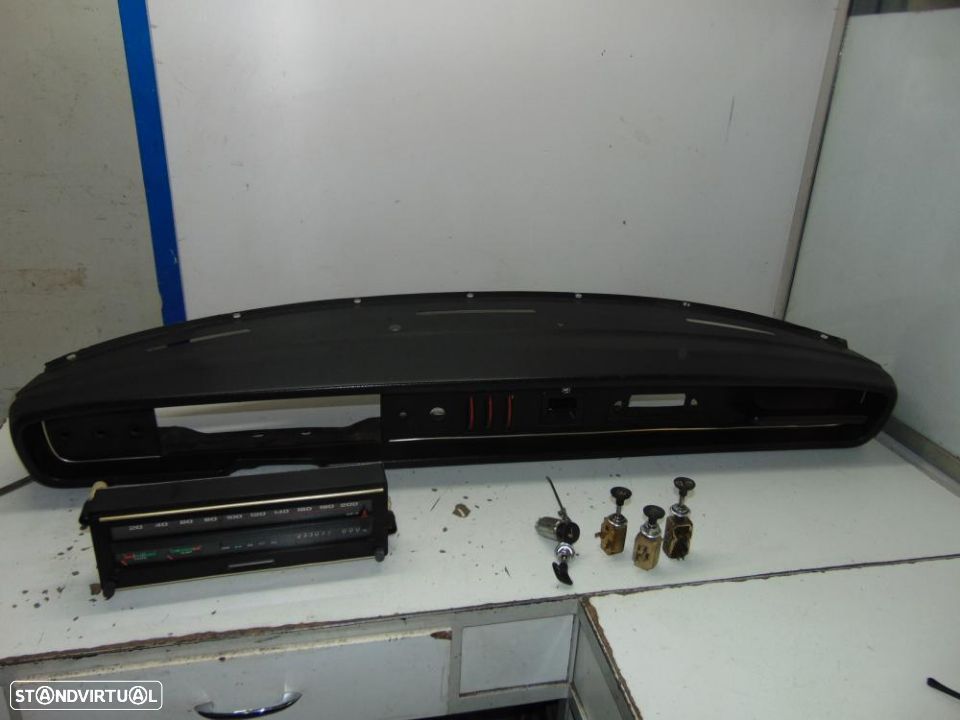 Volvo 144S 1969 tablier - 1