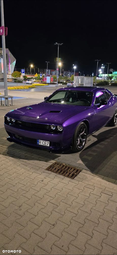 Dodge Challenger 3.6 SXT Plus - 17