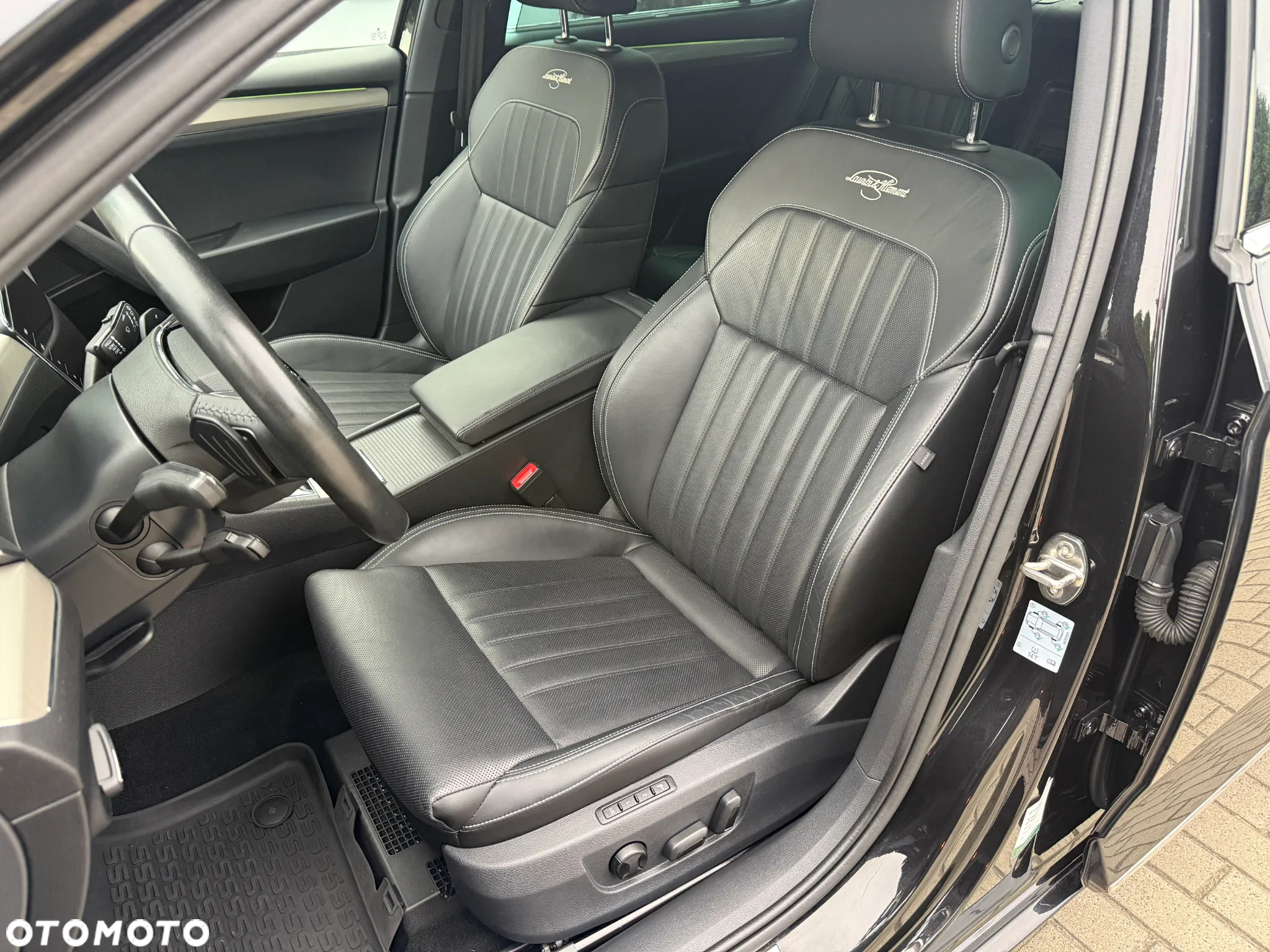 Skoda Superb 2.0 TSI 4x4 L&K DSG - 18