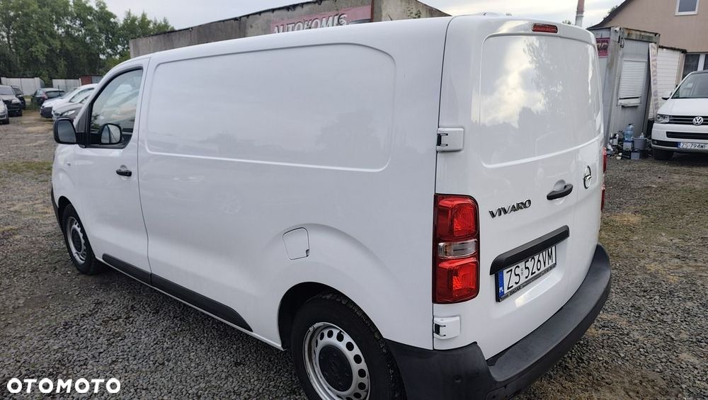 Opel Vivaro Kombi Compact 2,7t Enjoy - 4