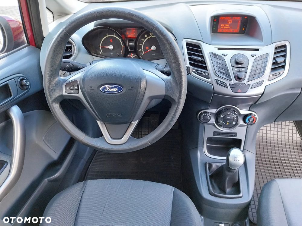 Ford Fiesta 1.25 Trend - 16