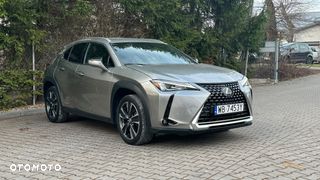 Lexus UX 250h Elegance 2WD