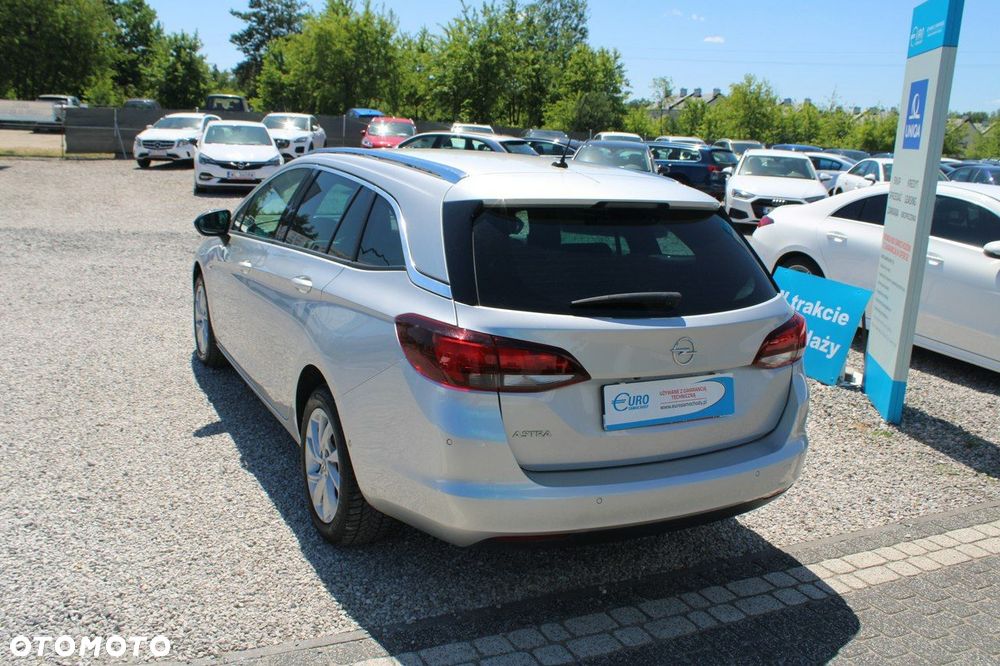 Opel Astra - 9