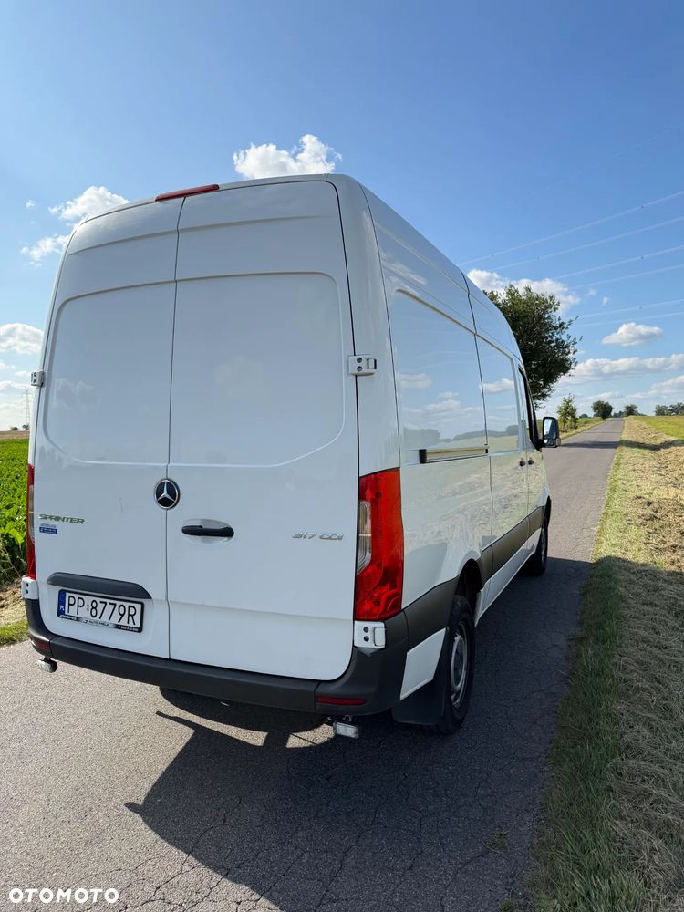 Mercedes-Benz Sprinter - 3