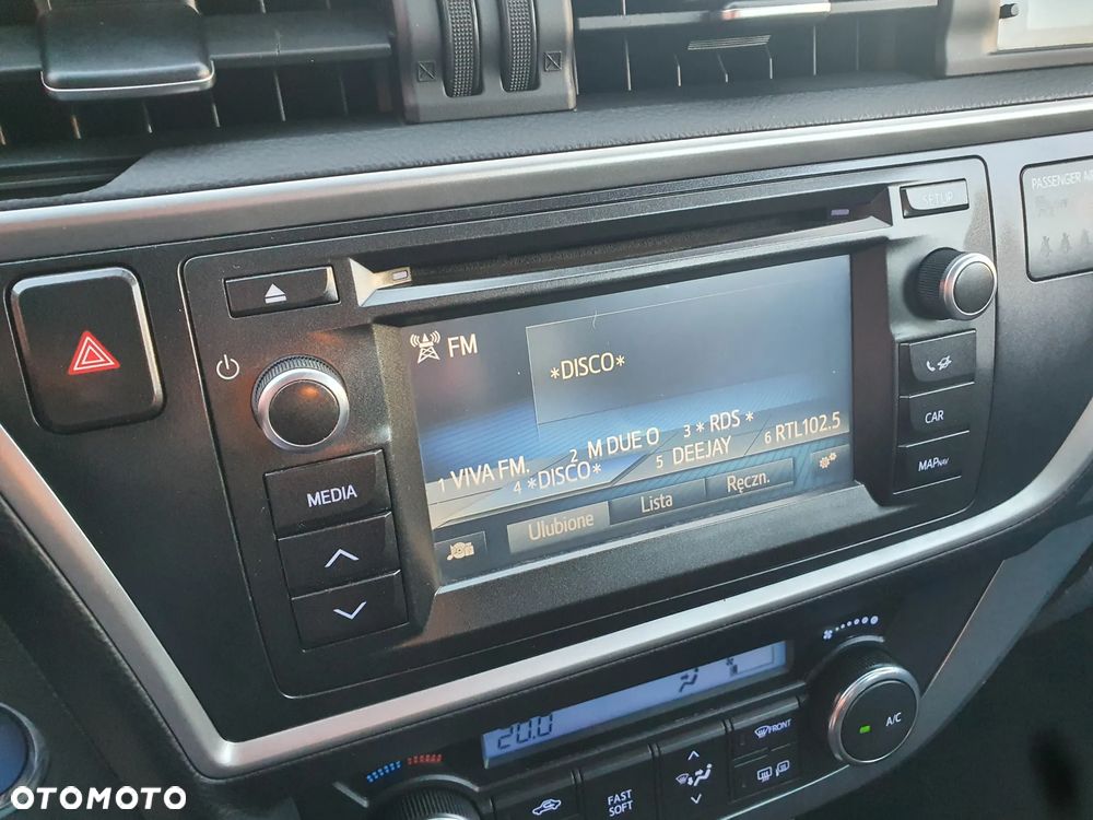 Toyota Auris 1.8 HSD Prestige - 15