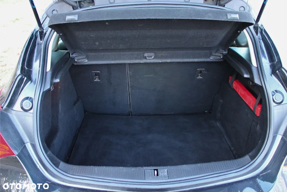 Opel Astra 1.7 CDTI DPF ENERGY - 12