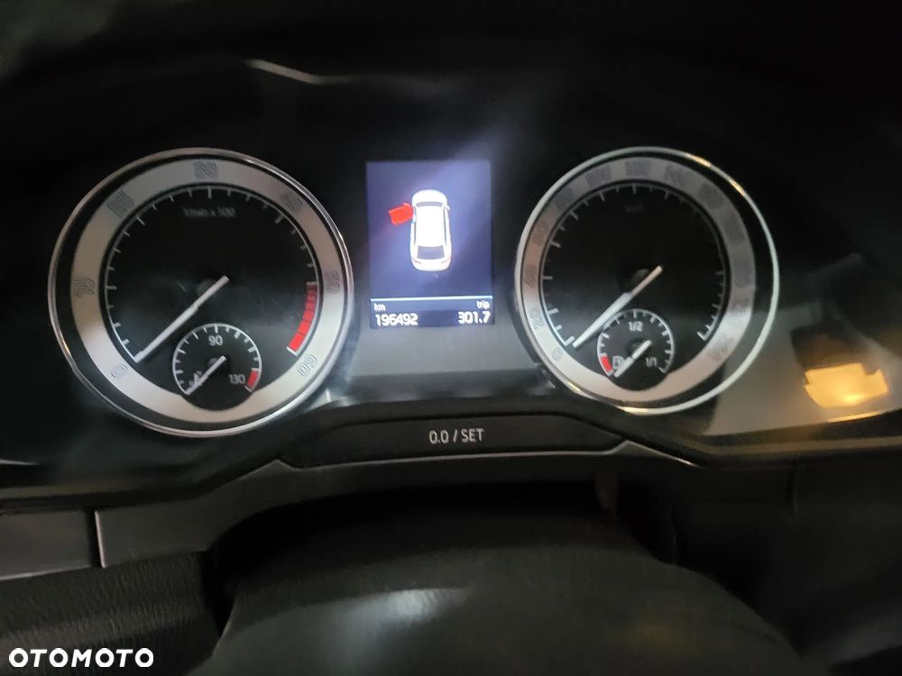 Skoda Superb 2.0 TDI SCR Style DSG - 15