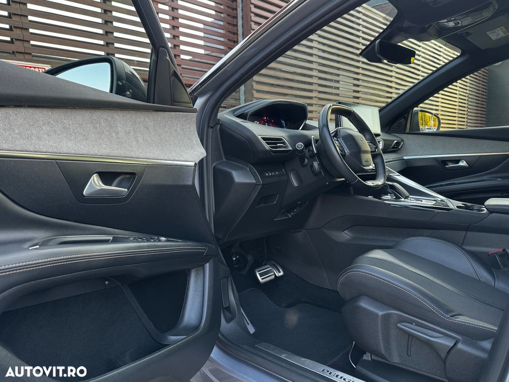Peugeot 3008 PHEV 300 EAT8 4X4 GT - 15