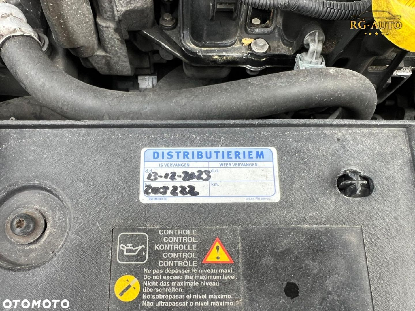 Renault Grand Scenic - 32