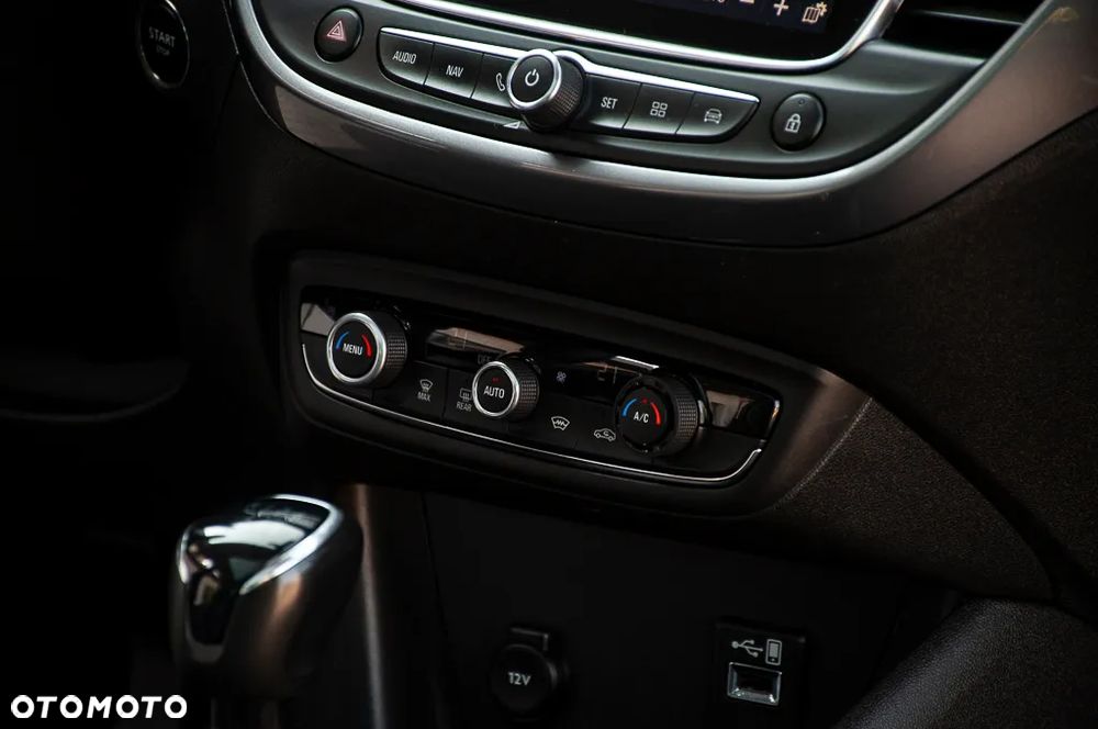 Opel Crossland X 1.2 T Elite S&S - 21