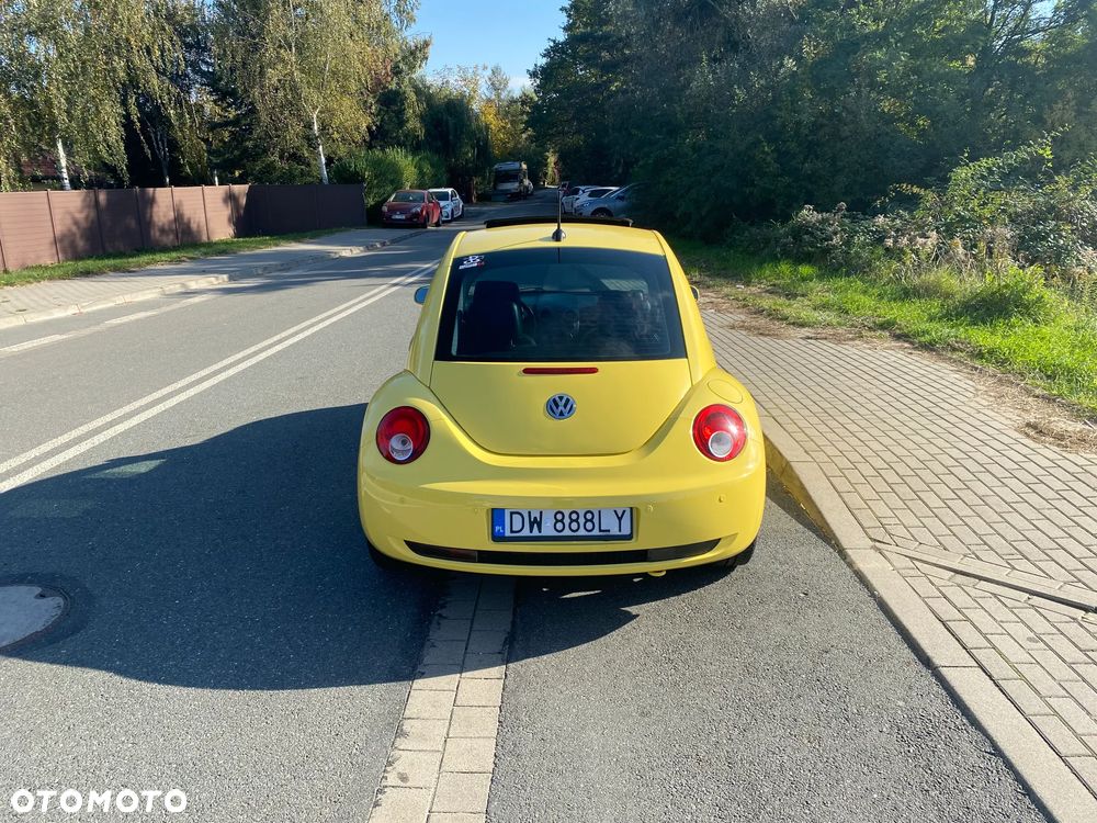 Volkswagen New Beetle 2.5 - 5