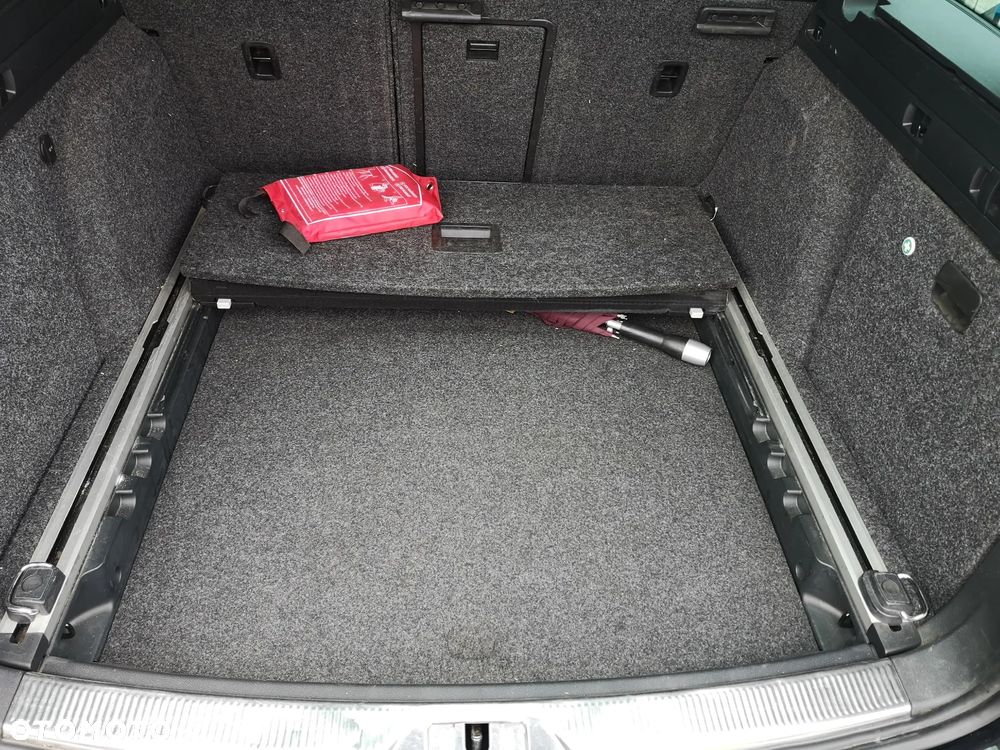 Skoda Superb 2.0 TDI Elegance DSG - 15