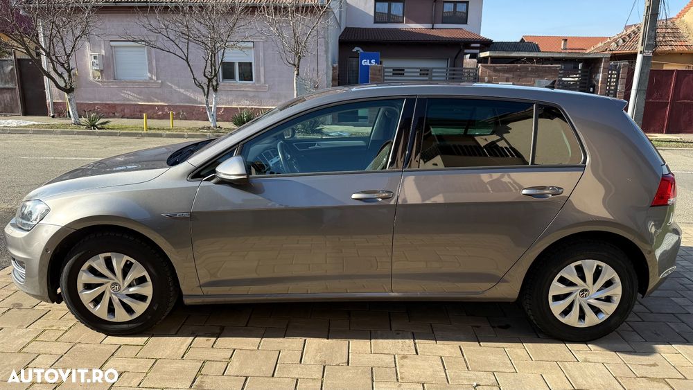 Volkswagen Golf 1.2 TSI BlueMotion Technology Cup - 9